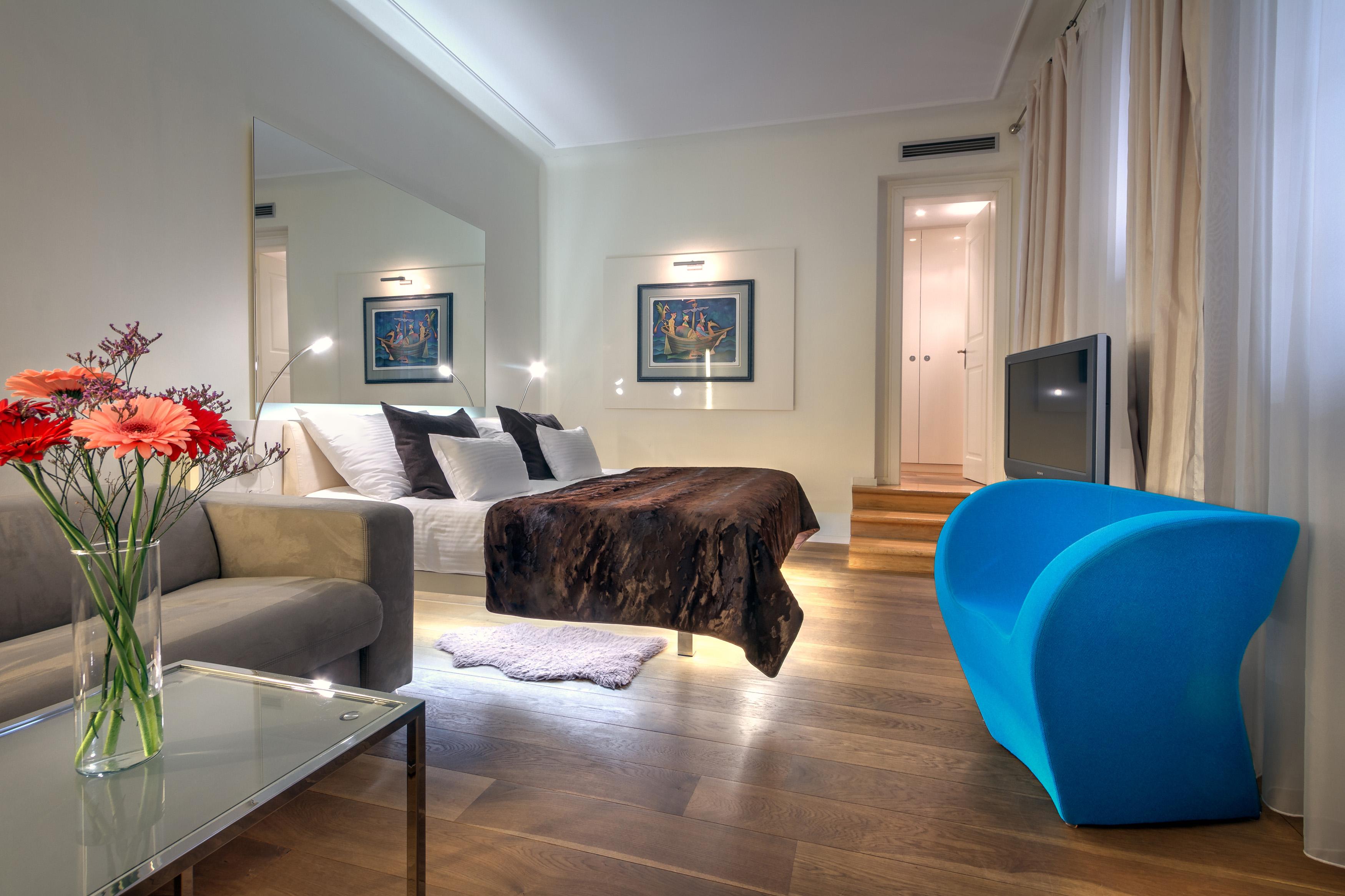 โรงแรมทรี สตอร์คส์ ปราก ภายนอก รูปภาพ A room at the Hotel Axelmannstein